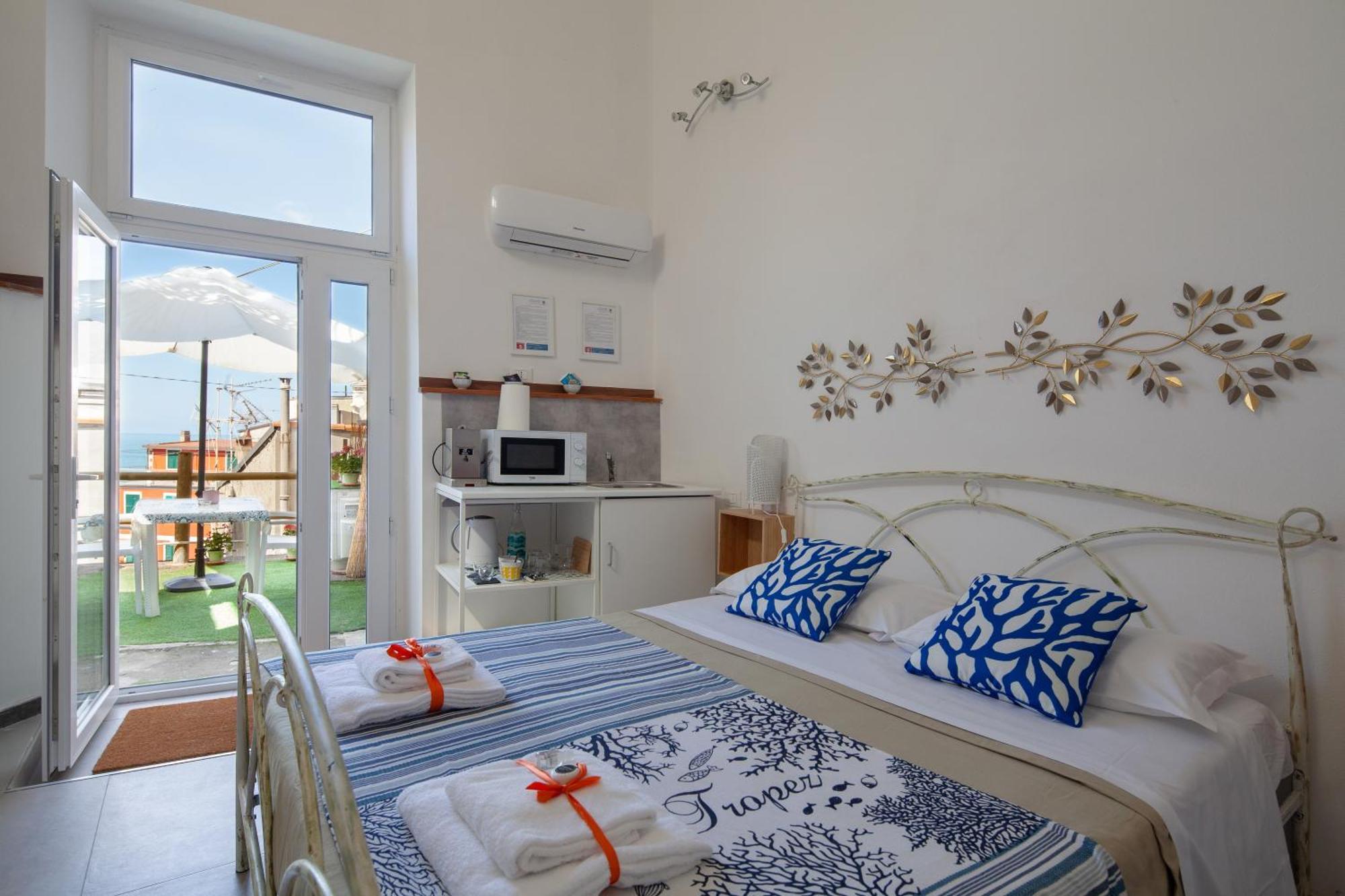 Ariel - Sea View Double Room Riomaggiore Bagian luar foto